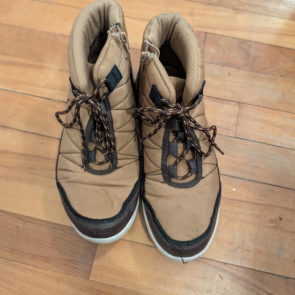 Womens Lands End Tan Brown Winter Puff Boots Excellent Quilted Lace Up Zip